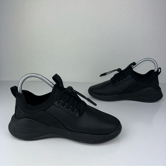 CLOVE Women’s Classic All Black Nursing & Restaurant/Kitchen Sneakers- Size: 5.5 - Picture 7 of 13